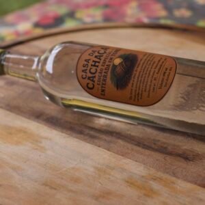Cachaça Especial - Enterrada em Tonel de Carvalho 690ml