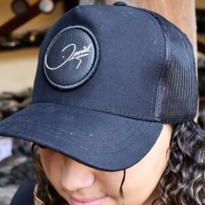 Boné assinatura Daniel